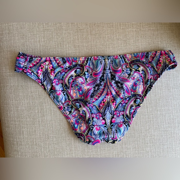 Victoria’s Secret paisley bikini bottom M - Picture 2 of 5